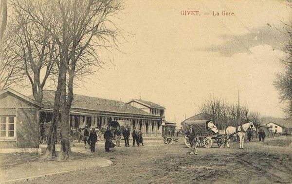 PLACE DE LA GARE