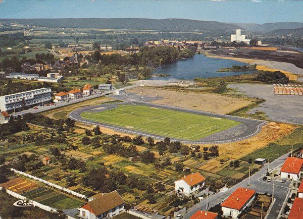 LE STADE BERTHELOT